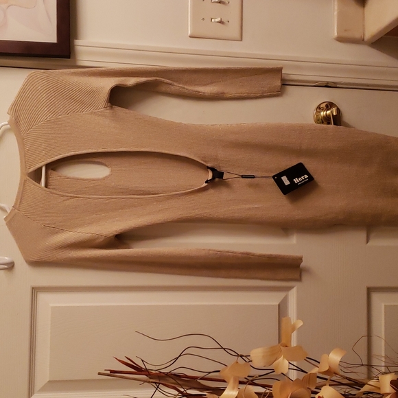 NEW Women Gold  Shimmer Dress💛 - Picture 5 of 5